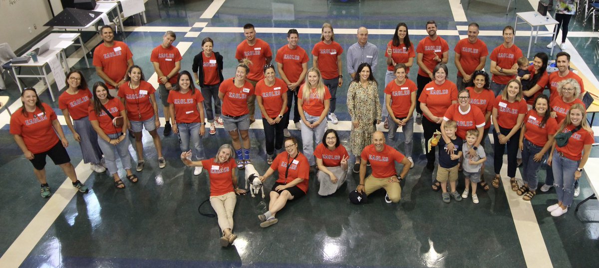 Thanks from the staff at Don Ross to our community who came out to the open house on Wednesday! It was great to have you back in the building again!