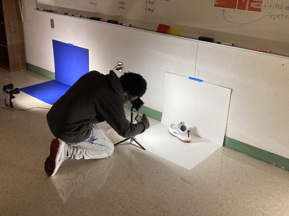 Glory Yearbook - Freedom HS (Tampa, FL) (@ybkfhs) on Twitter photo SHOET is one of the most fun lessons of the year. Students in J1 conduct a photo shoot with their shoes…hence “SHOET.” <a href="/HillsboroughSch/">Hillsborough Schools</a> <a href="/TheFHSPatriots/">Freedom High School, Tampa</a> SHOET is one of the most fun lessons of the year. Students in J1 conduct a photo shoot with their shoes…hence “SHOET.” <a href="/HillsboroughSch/">Hillsborough Schools</a> <a href="/TheFHSPatriots/">Freedom High School, Tampa</a>