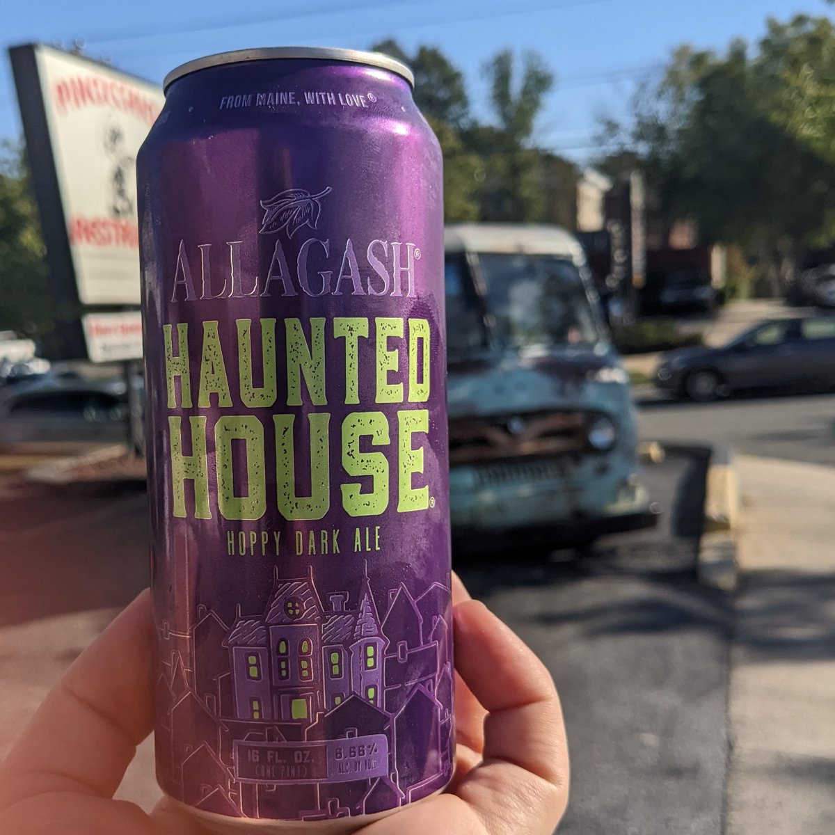 PinBeer's tweet photo. π» Whoβs feeling spooky?!? Allagash's Haunted House is in! π»
It's roasty, malty, and "hauntingly complex!"
Grab some before it vanishes!
#Pinocchios #VisitMediaPA #MediaPA #Delco #CraftBeer #CraftBeerStore #HauntedHops #AllagashBrewing #SpookySeason @allagashbrewing https://t.co/qnHNufvPKD