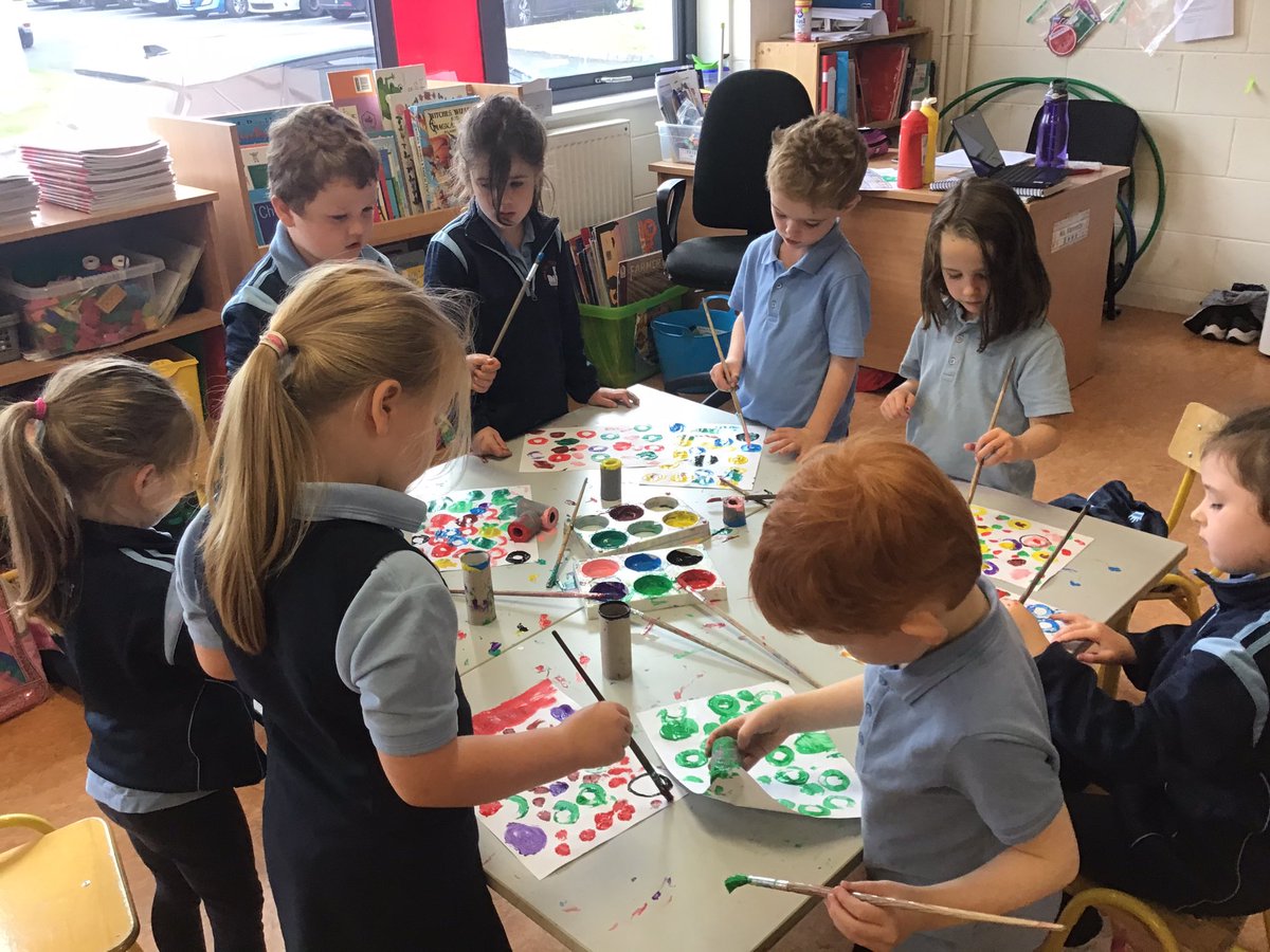 Ms_LKennedy's tweet photo. Check out our wonderful art pieces inspired by the story ‘The Dot, by Peter H. Reynolds. @ns_quin https://t.co/u0FJa6t2Mw