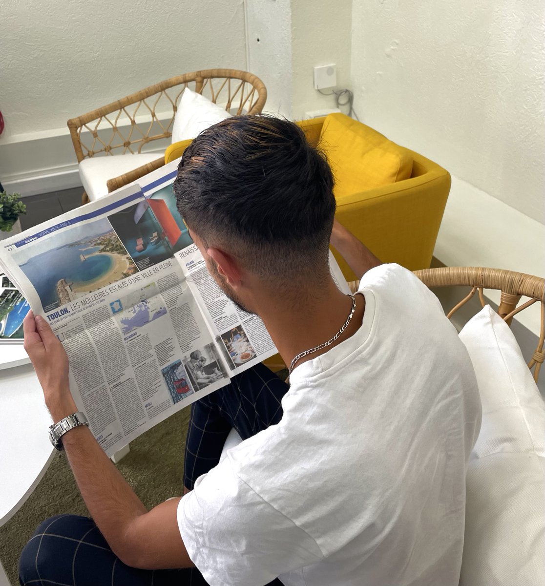VarTourisme's tweet photo. Le #Figaro à Toulon
La #Designparade se visite jusqu’au 30 octobre,Le Figaroscope consacre son 1er article «provincial» à la #Designparade à #Toulon
Article en kiosque aujourd’hui et ce WE
Merci à tous ceux mobilisés pour accueillir les équipes et la journaliste Florence Donnarel https://t.co/6tKtiZPqDE