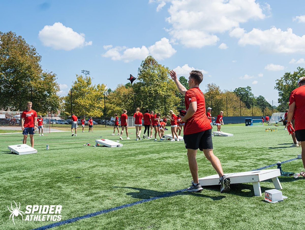SpiderAthletics's tweet photo. 🚨𝔻𝕆ℕ'𝕋 𝔽𝕆ℝ𝔾𝔼𝕋🚨

The second @UR_SAAC #RedEvent is THIS Sunday at the 🕷️🏑 game! Your Spiders will open its conference play against Davidson at 11 am! 

𝘚𝘦𝘦 𝘺𝘰𝘶 𝘵𝘩𝘦𝘳𝘦😎 

#OneRichmond | @SpiderHockey https://t.co/Ny4Zt8fsEU