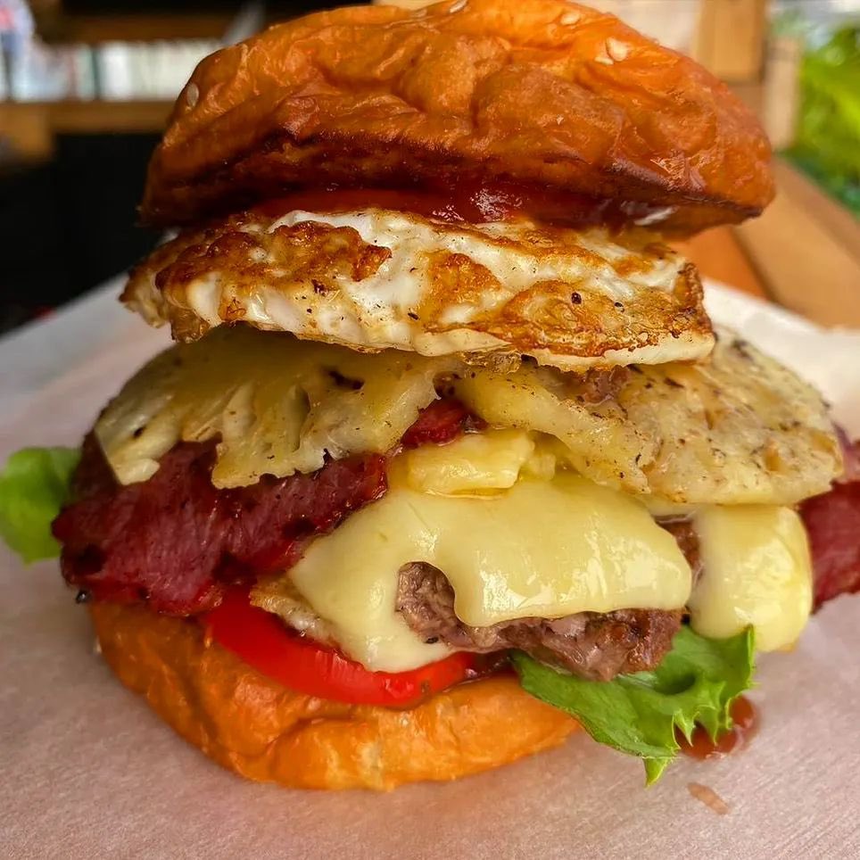 hyperactive_gh's tweet photo. FOOD: With an absolutely delicious menu, @crazyburgergh brings us some of the world’s best burger recipes with an added touch! 🍔🔥

Locations: Cantonments (Rockstone’s Office)/East Legon (A&amp;C Road) || Call 0206804331 or 0256562400 to order now https://t.co/n2If8ObjAo