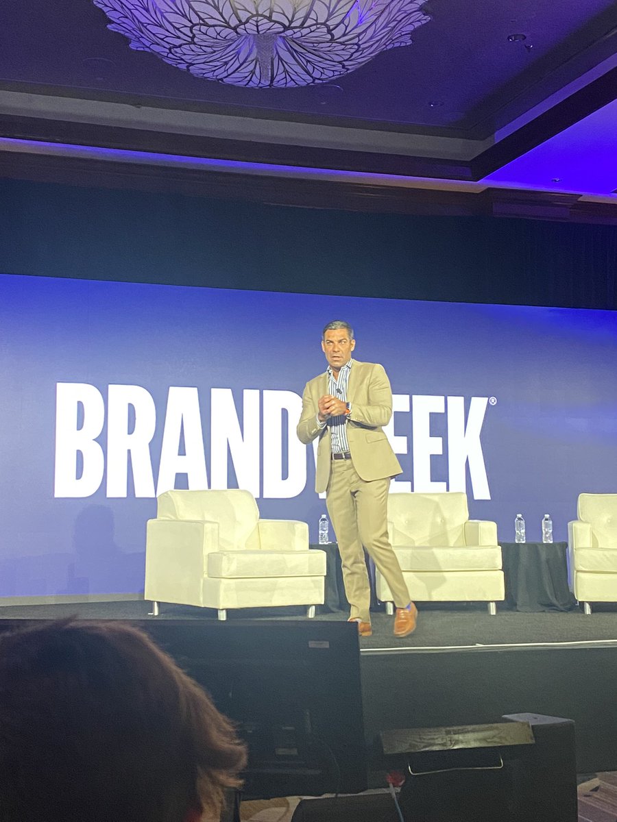 MichelleAbbs's tweet image. Excitement &amp;amp; Execution the Brand building - lessons from @FrancisSuarez 

Build excitement, energy &amp;amp; interest 

Execute by building @VentureMiami &amp;amp; investing in women thanks for the shout out to @Web3Equity 

@Adweek