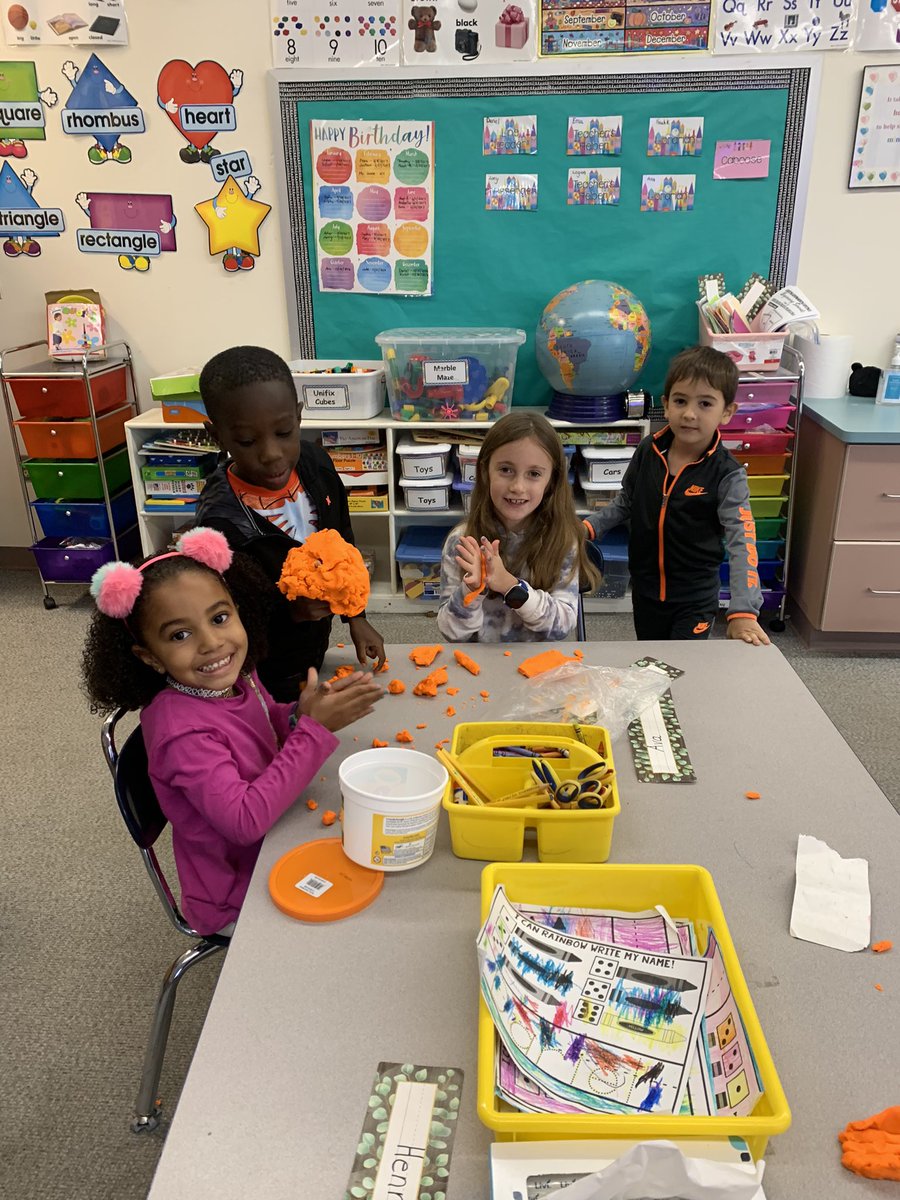 jlokinder's tweet photo. Learning through play is the best way! @MtView07836 @melandyk @JOlsyn1109 https://t.co/MJDoawYsG1