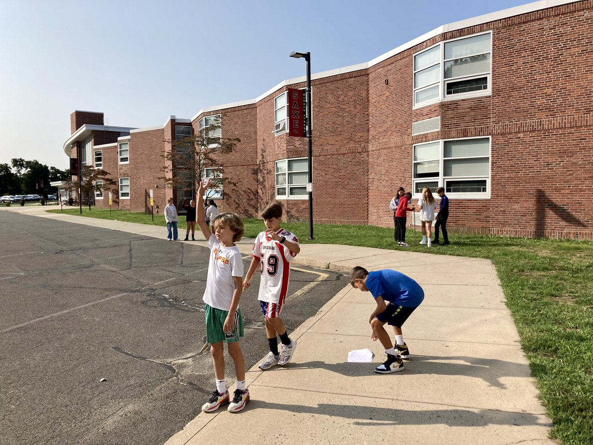 DavidGusitsch's tweet photo. Beautiful morning for a “bounceability lab” outside at @SaxeMS! #SaxeScience https://t.co/uh2dhD9cVH