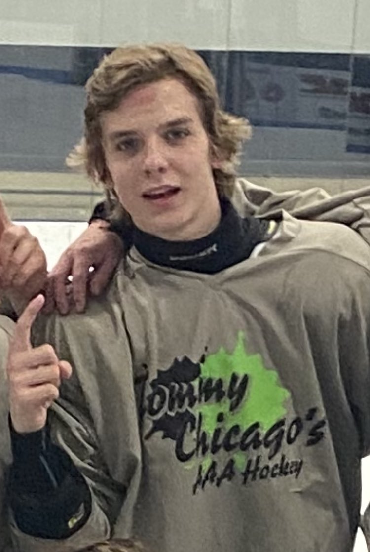 TCAAAHOCKEY's tweet photo. Congratulations to Jake Peterson on his 1st goal in one of the best Jr leagues in the Country and for a great organization @Jr_Blues ! Jake spent his entire AAA career playing for Tommy Chicago! #tclegend https://t.co/pUXJmwsUGt