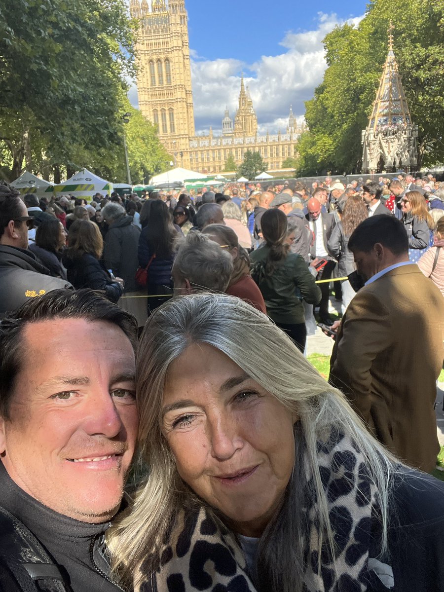 andyreston76's tweet photo. @standardnews In our 12th hour hopefully not long 🙏🏻 https://t.co/vN368Jf5fx