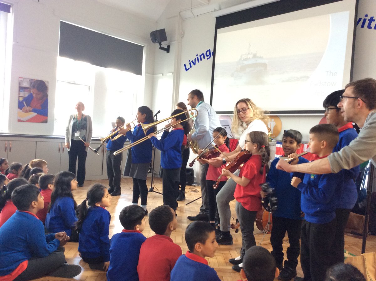 Holy Trinity Bury tweet media