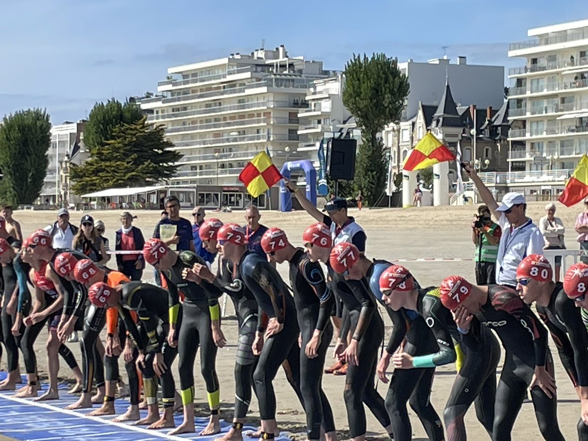 FellusN's tweet photo. Aujourd’hui je suis à la Baule pour suivre le @TriatAudencia , un événement sportif de très haut niveau, mais aussi une manifestation festive qui mobilise plus de 500 étudiants @audencia et ce tous les ans depuis …. 35 ans ! @FrankDormont @AUDENCIA_DG @narnaudAUDENCIA https://t.co/vcrMYJ2sud