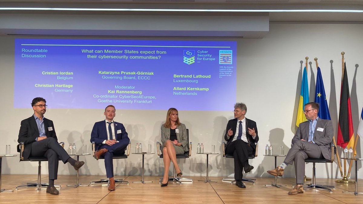 BSI_Bund's tweet photo. Als BSI sind wir Kopfstelle des deutschen Nationalen Koordinierungszentrums für Cybersicherheit in Industrie, Technologie und Forschung (#NKCS). Beim @CyberSec4Europe General Meeting haben wir mit anderen #ncc unser internationales Netzwerk erweitert. #DeutschlandDigitalSicherBSI https://t.co/brBIJHytaZ