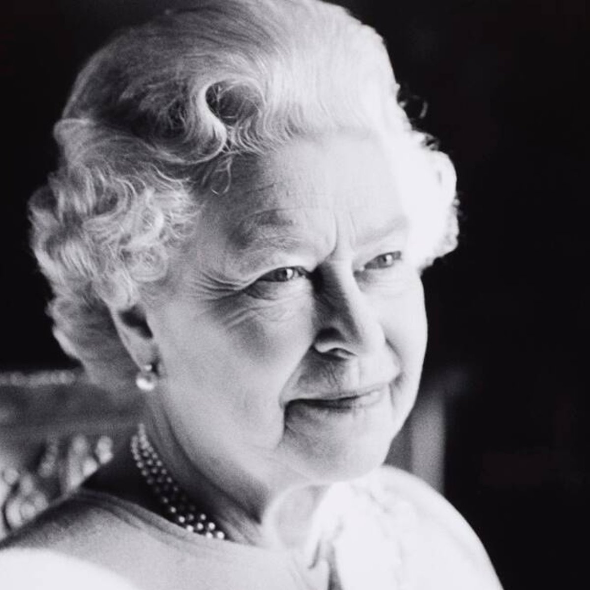We at Apricity were deeply saddened by the news about the Queen. Our thoughts are with the Queen's loved ones and everyone affected by her passing. 

On Monday 19th September, our advisor care team will be available during our usual bank holiday hours, between 09:00 and 13:00.