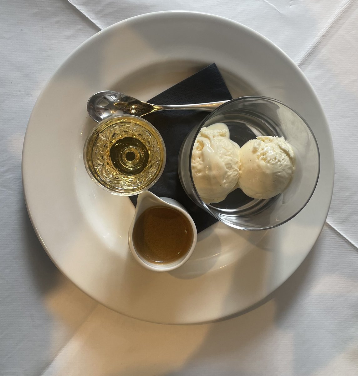 philippajb83's tweet photo. My husband just laughed out loud at my affogato joke! Credit to @gregjames “What’s the name of that dessert where you pour espresso over ice cream?” #affogato https://t.co/NPPQ53j7sB