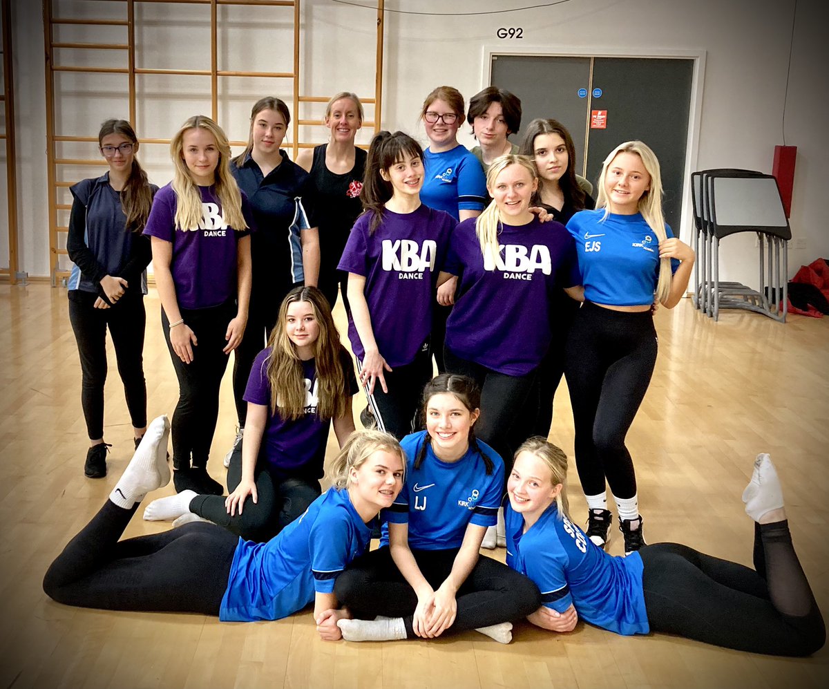 Great day @KirkBalk in Barnsley with the year 11s for a full day of streetdance! 💪😍