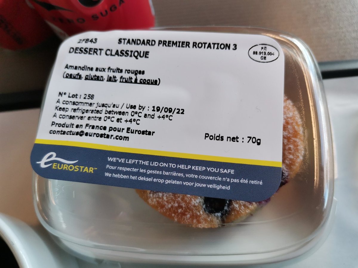 Hungysaurus's tweet photo. @Eurostar @EurostarUK maaaaybe, it just might be a good idea to flag the very apparent (but strangely missing)  nuts on the allergen section of this tart that has ALMOND AND ALMOND FLOUR in it? #maybepreventadeath https://t.co/cvzxxERMOI