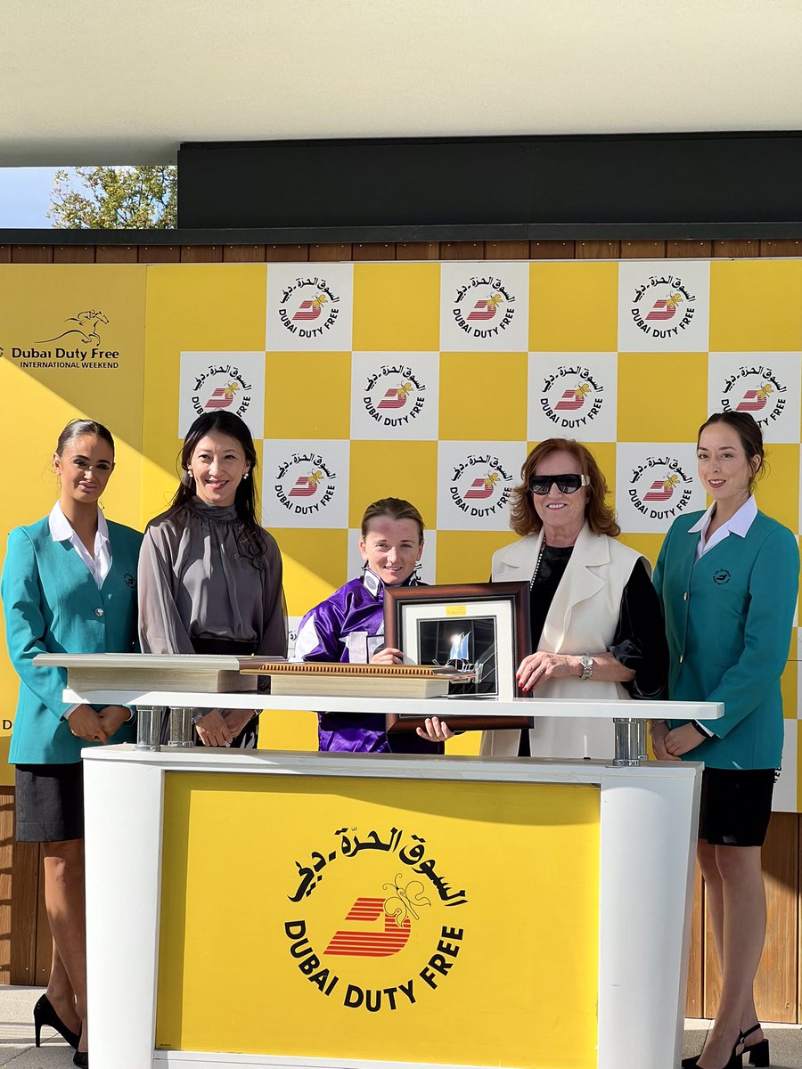 DDFRacing's tweet photo. SURELY NOT gets back to winning ways to land the Dubai Duty Free Nursery Handicap under @HollieDoyle1 at @NewburyRacing for Trainer Dominic Ffrench Davis 🏇💨

 @DDFRacing #internationalweekend #ddf https://t.co/691XaxHxjR