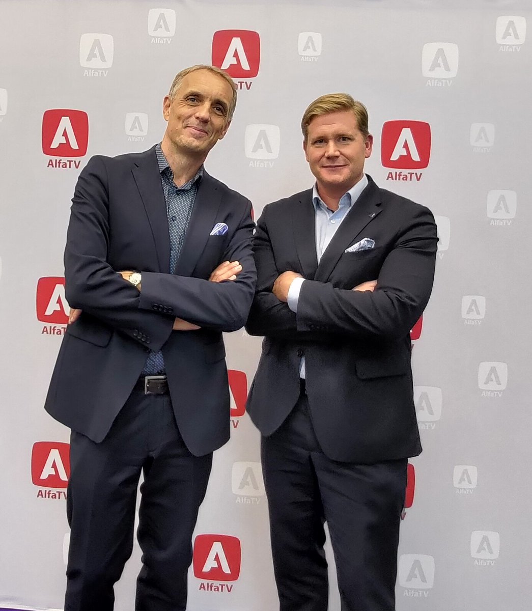 Kiitokset haastattelusta <a href="/tomilindblom/">Tomi Lindblom</a> <a href="/AlfaTVSuomi/">AlfaTV</a>. Paljon tuli puhuttua mutta paljon jäi vielä sanomatta. Asiaa turvallisuuden ja oikeudenhoidon tilanteesta sekä poliisitoiminnasta Euroopassa ja Pohjoismaissa tänään Uutisplussassa kello 18:15 (uusinta 23:00) #poliisi