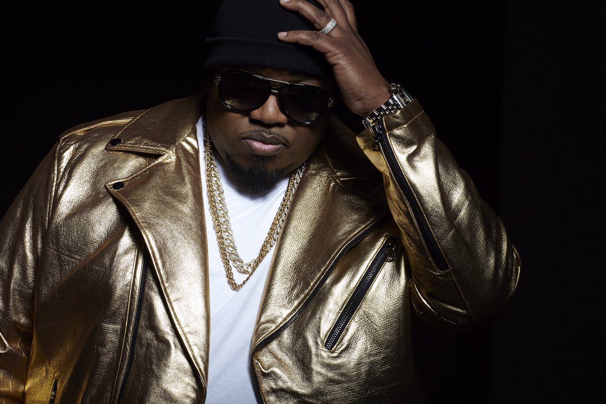 NEXT | "Love’s In Need Of Love Today" by <a href="/Dave_Hollister/">Dave Hollister</a> is on the #ClassicRemake, listen in and connect with <a href="/MasterjaySA/">#CapricornLounge</a> on the #CapricornLounge!