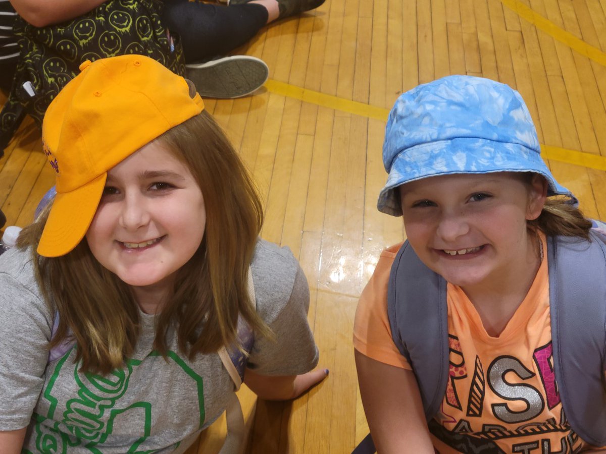 East Cheatham Elementary School tweet media