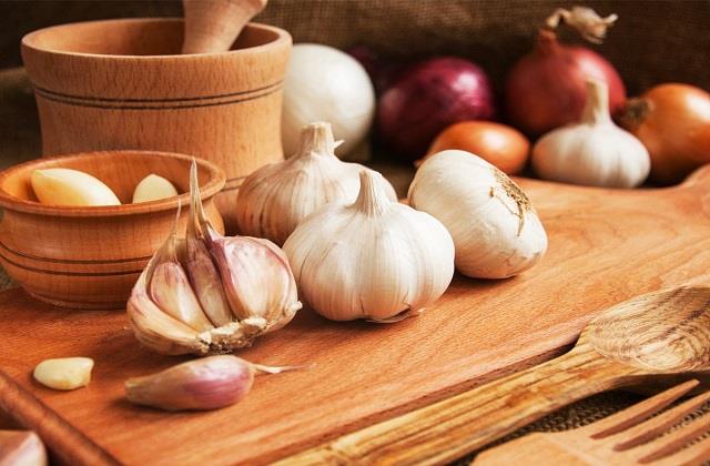 punjabkesari's tweet image. Benefits of Garlic: सेहत ही नहीं स्‍किन और बालों के लिये भी वरदान है लहसुन
m.nari.punjabkesari.in/nari/news/bene…

#BenefitsofGarlic #VitaminB1 #Nutrients #immunitystrong #bloodpressure