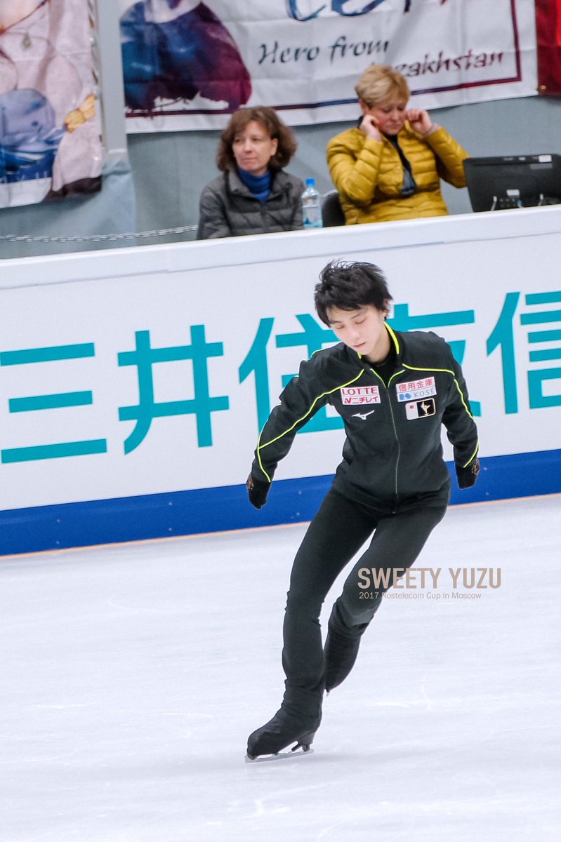 sweety_yuzu's tweet photo. #羽生結弦 
#羽生结弦 
#YuzuruHanyu𓃵 
#HANYUYUZURU𓃵 
#Rostelecomcup2017 https://t.co/PQg9qJJqp2