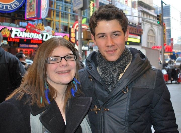 Hayleyx3jb's tweet photo. I vividly remember when Nick turned 16, and I woke up singing “my boy* turns sweet sixteen today, he’s* beautiful so beautiful”(appreciate) & now he’s 30. I have loved/ been a fan of him for half of his life and more than half of mine🤯 DAMN @nickjonas Happy birthday 💞 #NJ30 https://t.co/DfFnntXszK