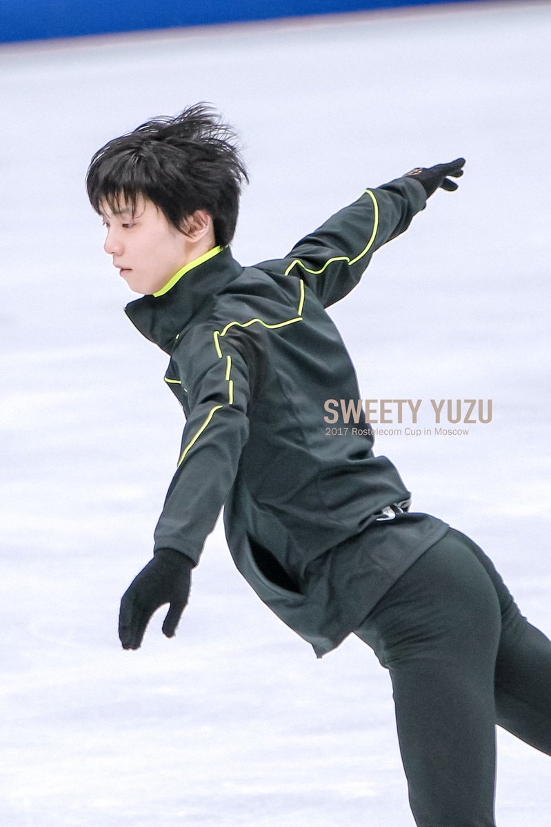 sweety_yuzu's tweet photo. #羽生結弦 
#羽生结弦 
#YuzuruHanyu𓃵 
#HANYUYUZURU𓃵 
#Rostelecomcup2017 https://t.co/lri4o2WPdP