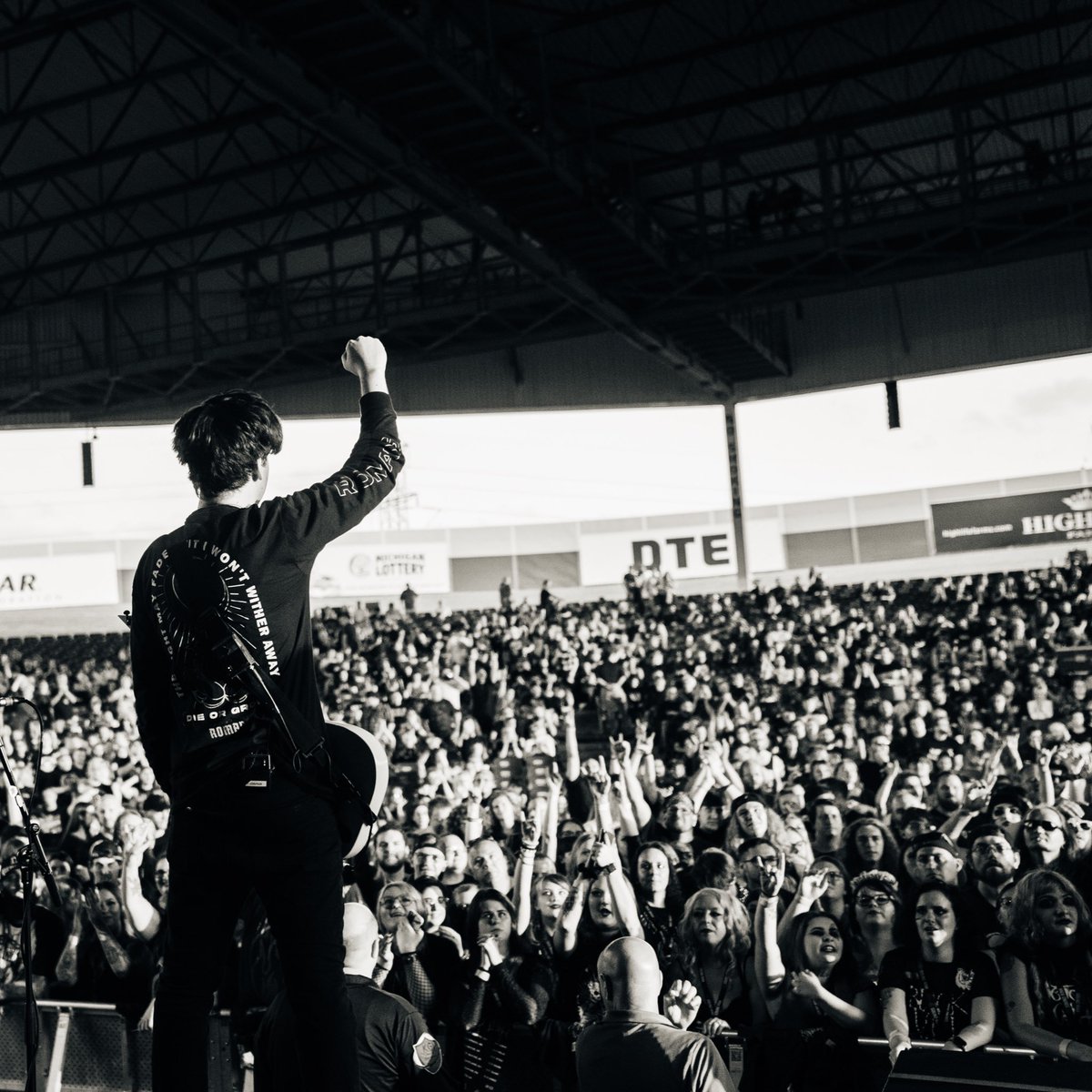 wecameasromans's tweet image. Our home state of MI showed up on Wednesday! 🙌

You can now grab your tickets to our intimate hometown shows to celebrate the release of our ‘Darkbloom’ album next month. 🖤 We’ll be playing the album in it’s entirety - it’s going to be a special one: iamdarkbloom.com/pages/tour