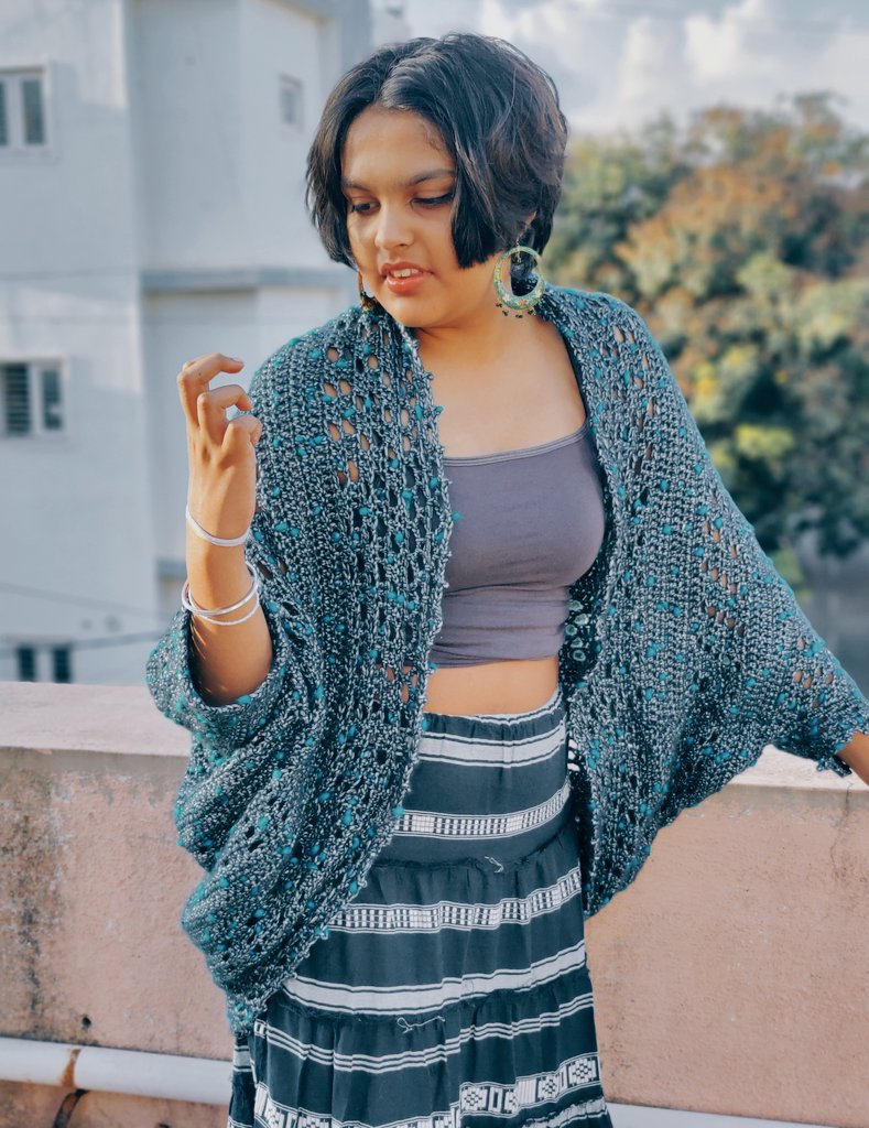 knotanki's tweet photo. I make too few crochet clothes but winter's coming and here's a cocoon shrug in winter colours. #Handmade
The Elektra Shrug 

 If you're keen to buy, let me know. I'll send you a payment link! (Fits sizes 10 to 16. Rs 3850 + shipping. 100 acrylic hollow yarn. Lightweight.) https://t.co/GYl5mbUPAH