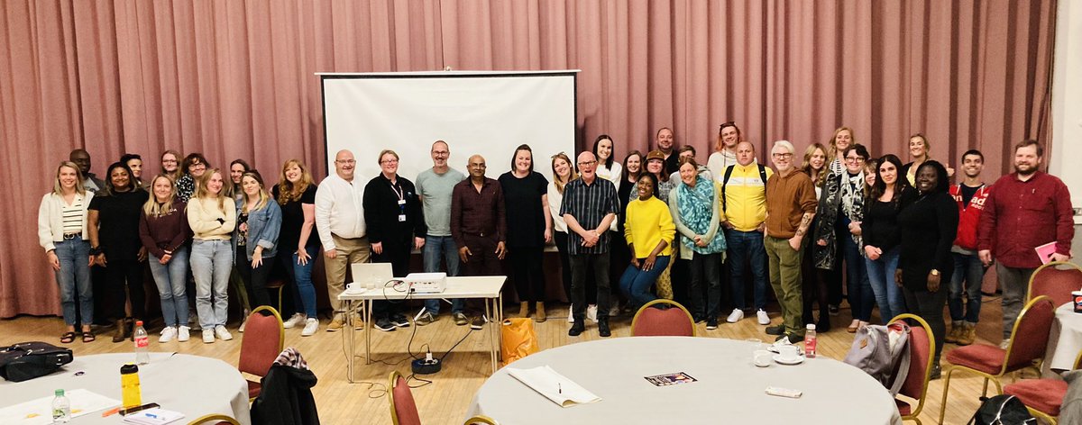 KatyStafford123's tweet photo. What better way to spend a Friday then with 9 wards &amp; the pmva team learning about @Safewards from the man, the legend- @gbrennancafc https://t.co/Cv5gNDjwJ8