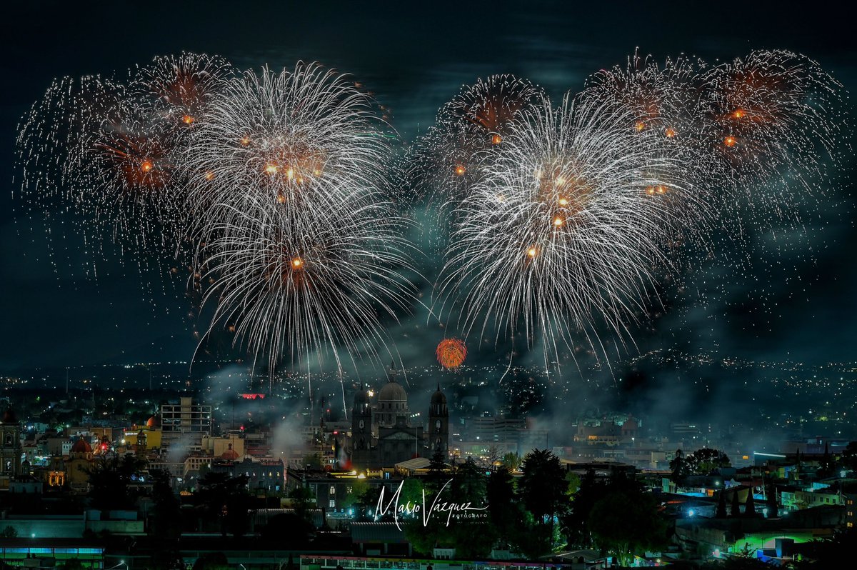 Así se puso la fiesta de anoche en #Toluca 

#IndependenciaDeMexico #15DeSeptiembre