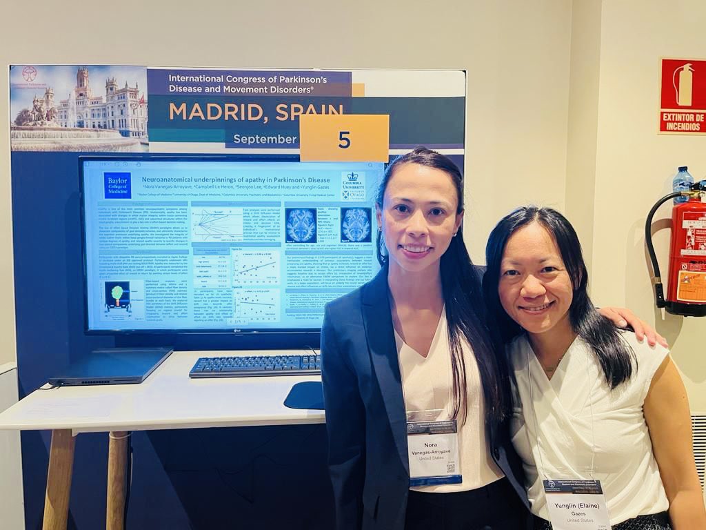 Vanegas4Nora's tweet photo. Excited to present our collaborative work โNeuroanatomical underpinnings of Apathy in PDโ using DWI, the Apple Gathering task and the Dimensional Apathy Scale @movedisorder @bcmneurology @PDCMDC @Columbia @otago #firstr01 #mds2022 https://t.co/nfmUl65RJ7