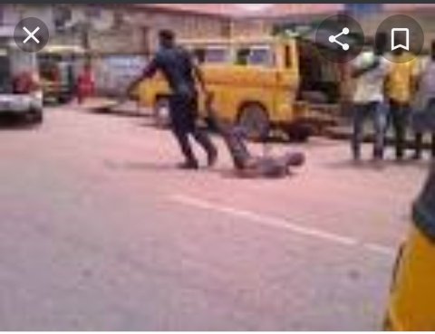 UmunakweM's tweet photo. @BenHundeyin u guys are above them nau https://t.co/ceU16mXUdC