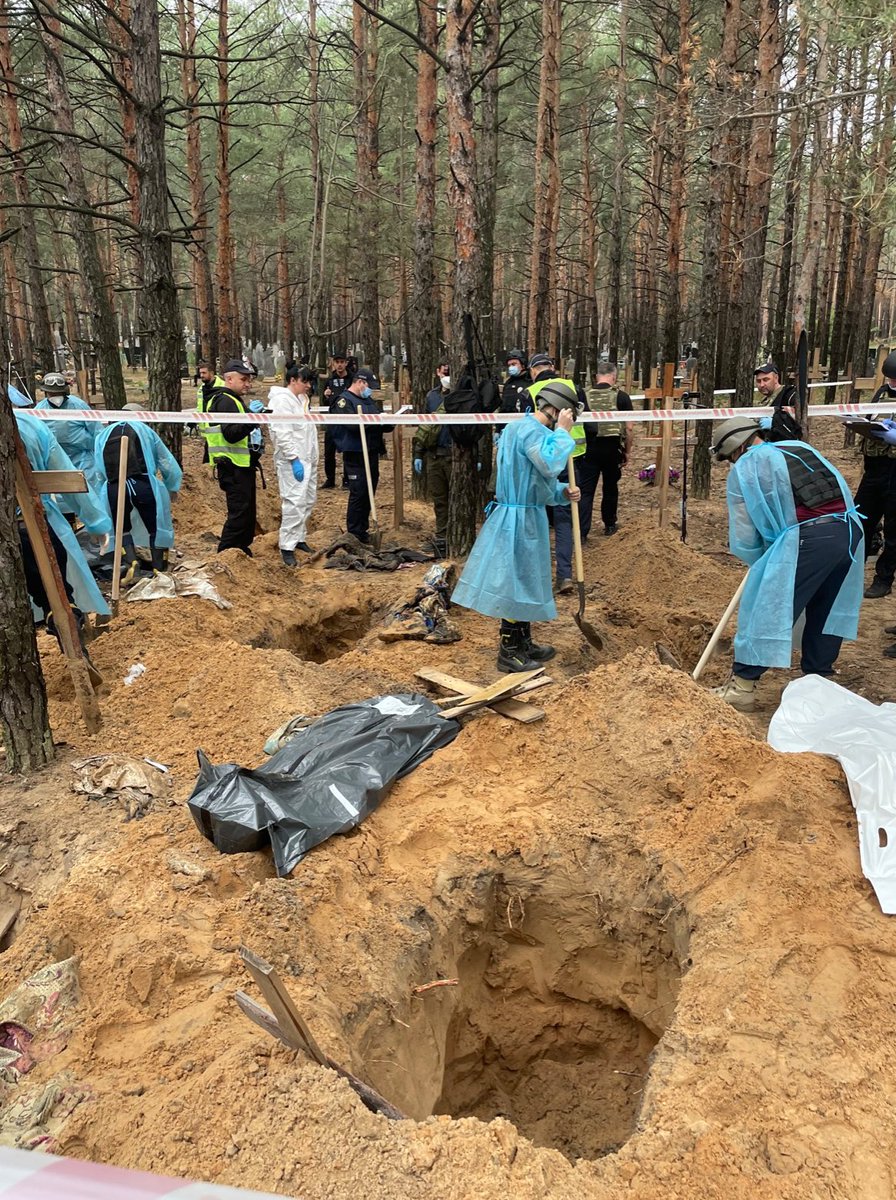 🧵 Russian nationalists on Telegram responding to mass graves in Izyum: "They deserved it." "They were murdering Russian children." "Fuck them." "How many of ours did they kill in Kherson?" 

It's the Bucha response all over again. No evidence will persuade these people.