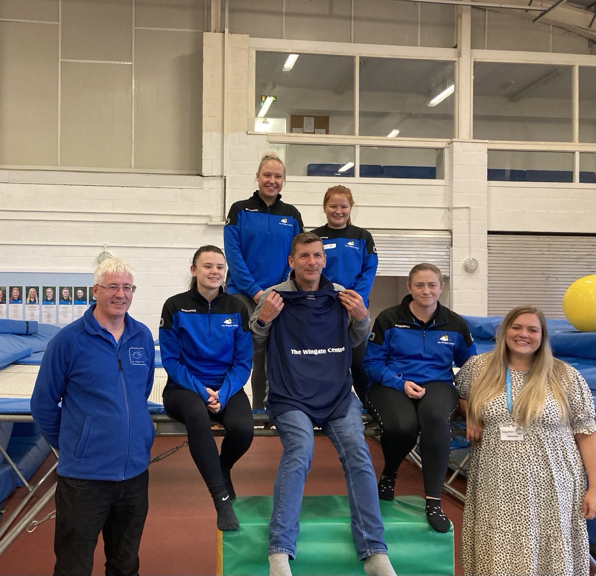 Louise Mason tweet media