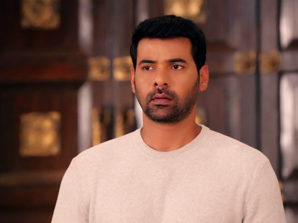 Andrasabe's tweet photo. #ep119 #ShabirAhluwalia #RadhaMohan #MohanTrivedi https://t.co/ct84LegAdh