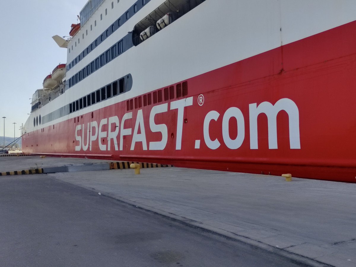 4TroxoiGreece's tweet photo. Ταξιδεύουμε 🛳 για Ιταλία 🇮🇹 με το ανανεωμένο #Citroen #C5Aircross 1.5 BlueHDi 130. Μείνετε συντονισμένοι… 😉
#4Τροχοί #SuperFastFerries
@Citroen @SuperfastFerry https://t.co/EHxXPAp90Z