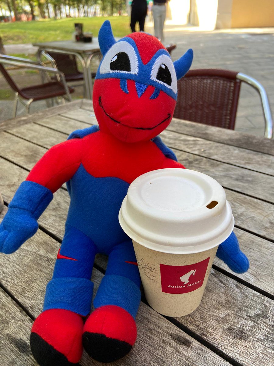 ShenandoahU's tweet photo. #wheresbuzzy 🌎🐝

Buzzy and Sophomore Music Education student, Peter
George are exploring Venice, Italy! Time in Venice isn't
complete without a coffee and a trip to the Adriatic
Sea. 🌊 https://t.co/u1G8W93OeQ