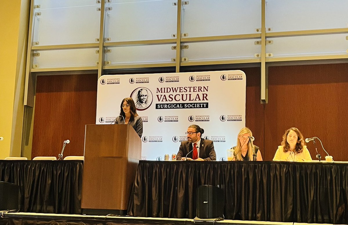 BAulivolaMD's tweet photo. Congrats @loyolasurg_dept general surgery resident, Dr. Ashley Penton in winning best poster at @MWVSSociety annual meeting! @LoyolaVascular https://t.co/J1QcCoSqs2