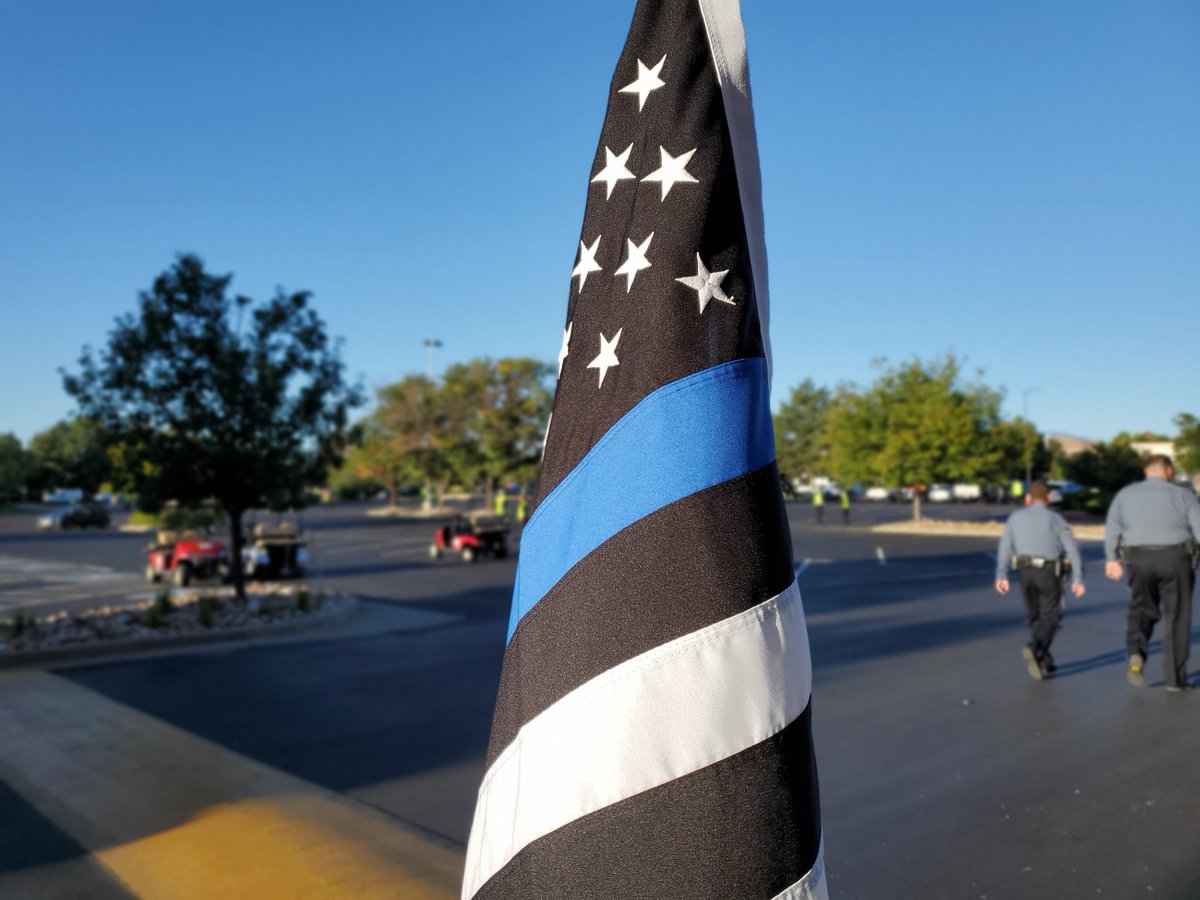 COFallenHero's tweet photo. Preparing to honor Arvada Police Officer Dillon Vakoff #NeverForget https://t.co/lj5lG89r8o