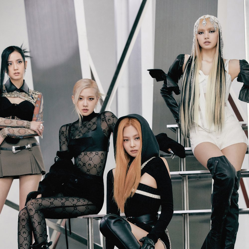 qgbblinks's tweet photo. Maiores primeiros dias de vendas do @BLACKPINK no Hanteo: 

#BORNPINK – 1,011,266 🔥
THE ALBUM – 589,310
How You Like That – 155,844
KILL THIS LOVE – 78,275
SQUARE UP – 19,094

#SHUTDOWN #BLACKPINL https://t.co/LQ5RCFoQxo