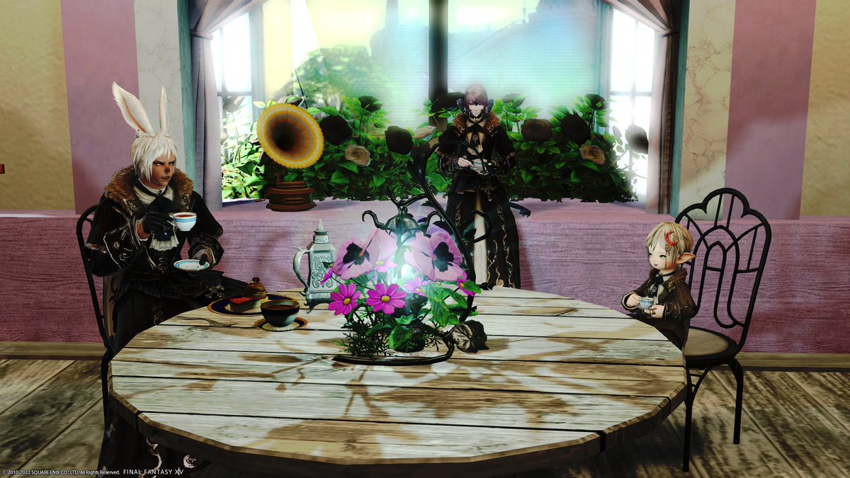 ff14knkny's tweet photo. ⑵
「久しぶり！」
「senaさんの淹れる紅茶はいつも本当においしいね」
「今日はイシュガルドの良いお茶が手に入ったの」
#CWLS_CrossRoad https://t.co/o0zH3NoEBp