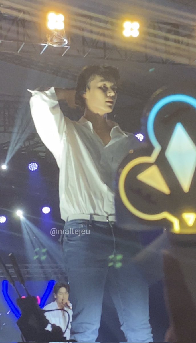 maltejeu's tweet photo. I'll upload the video later, i can't  sejun's too handsome
😭😭😭😭

#빅톤 #VICTON #KPOPLAND_in_JAKARTA 
#VICTON_IN_KPOPLAND2022
#VICTONinJAKARTA https://t.co/v3wOWDdACx