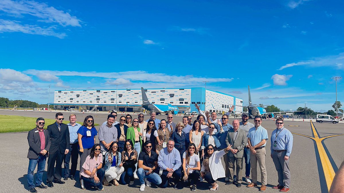 asociacionZFA's tweet photo. 🟢 Con gran éxito culminamos hoy nuestra misión comercial a la Florida 2022 en el aeropuerto de Lakeland @FlyLakeland y el aeropuerto de Tampa @FlyTPA.

¡Nos acompañaron 45 personas de 10 países de la región! #AZFAmily https://t.co/v67RRzJIQT