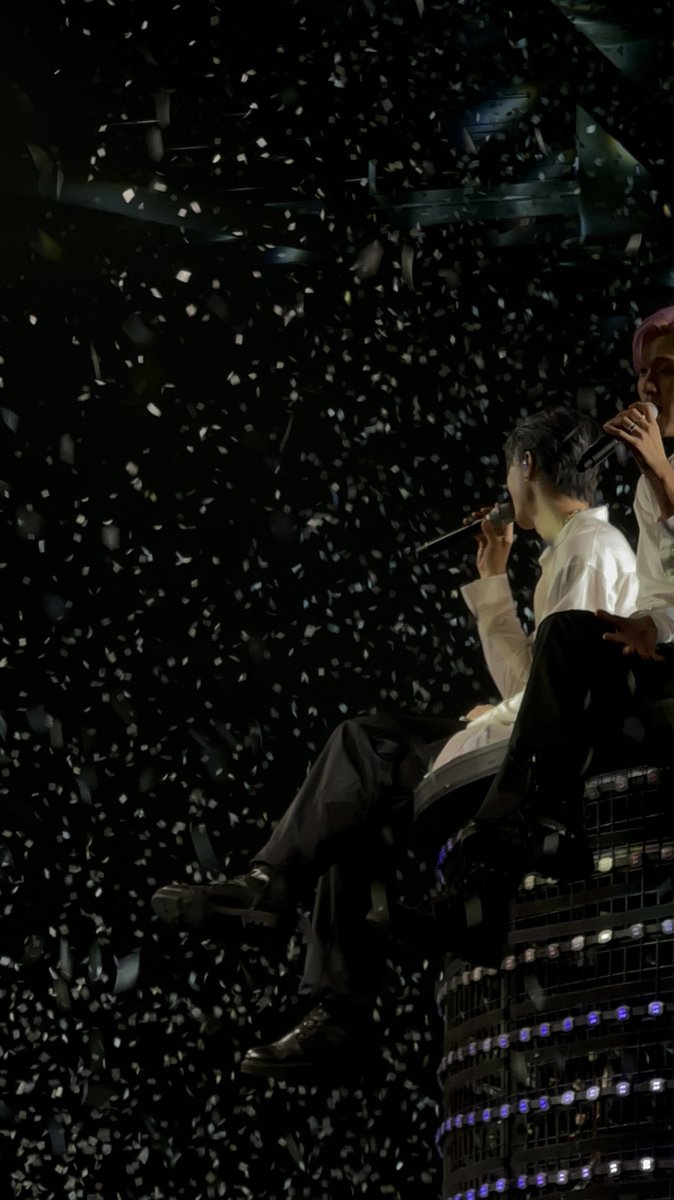 white_cloud209's tweet photo. 쇼케 넘 재밌당 .. https://t.co/rKezXlJTCP