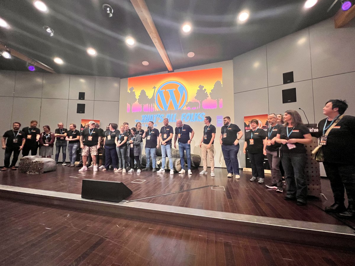 Val Vesa tweet media