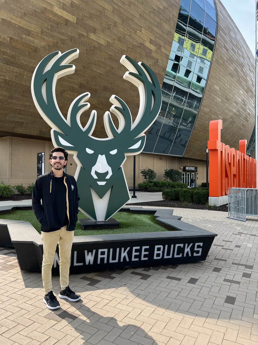 The Best Seats VIP tweet media