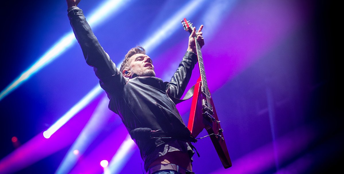 Pops And Hisses tweet media