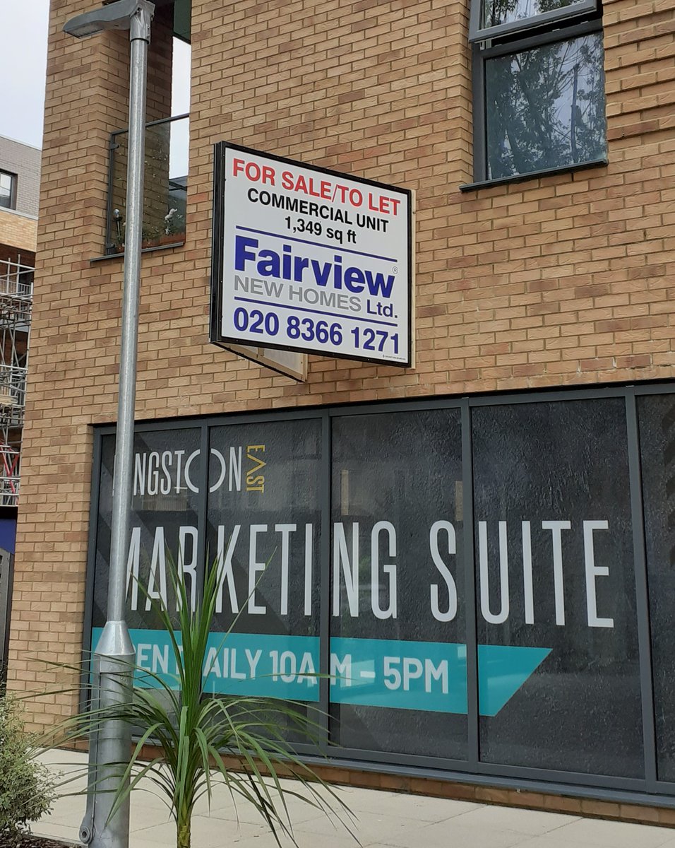 #FAIRVIEWHOMES - the years Daylight and #FAIRVIEW have been trading with our companies in the same borough we had an instruction to erect a V Board on one of their developments. Thank you for your order Oliver 
May it be the first of many 🤭👍