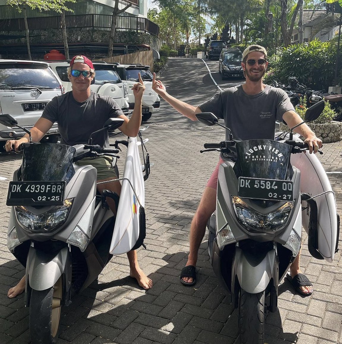 AndrewLatamUp's tweet photo. 📸| Nuevas imágenes de Andrew Garfield en Bali hace unas semanas atrás. https://t.co/dbyJy4LkL5